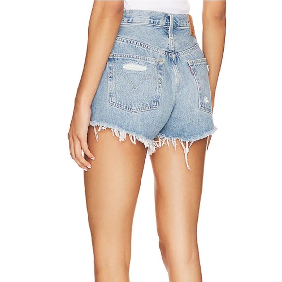 Levi’s 501 Original Short - Picture 3 of 8